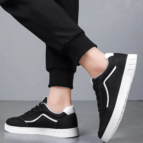 Casual Sneakers 🔥